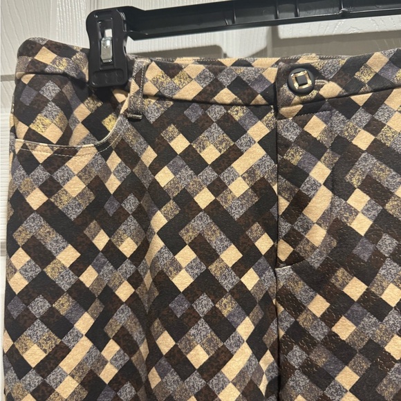 Soft Surroundings Black and Tan Cropped Pants - Picture 3 of 5